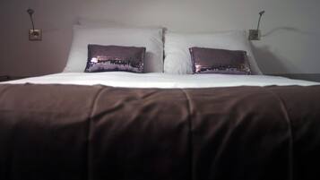 Premium bedding, minibar, in-room safe, desk