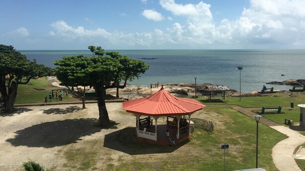 Property grounds - Hôtel des Amandiers (Cayenne)