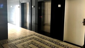 Uklassifisert bilde, 4 av 49, knapp
