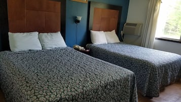 Double Room, 2 Queen Beds | Desk, free WiFi