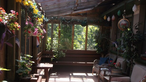 Porch - Gateway Lodge Bed & Breakfast (Highmount)