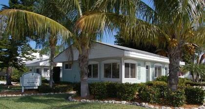 Islands West Resort by Island Vacation Properties
