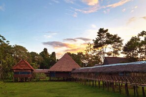 Front of property - Curassow Amazon Lodge (Fernando Lores)