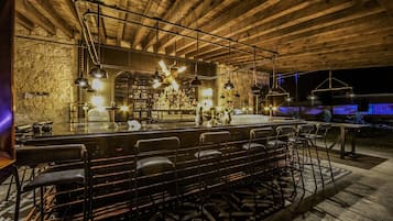 Bar (en el alojamiento)