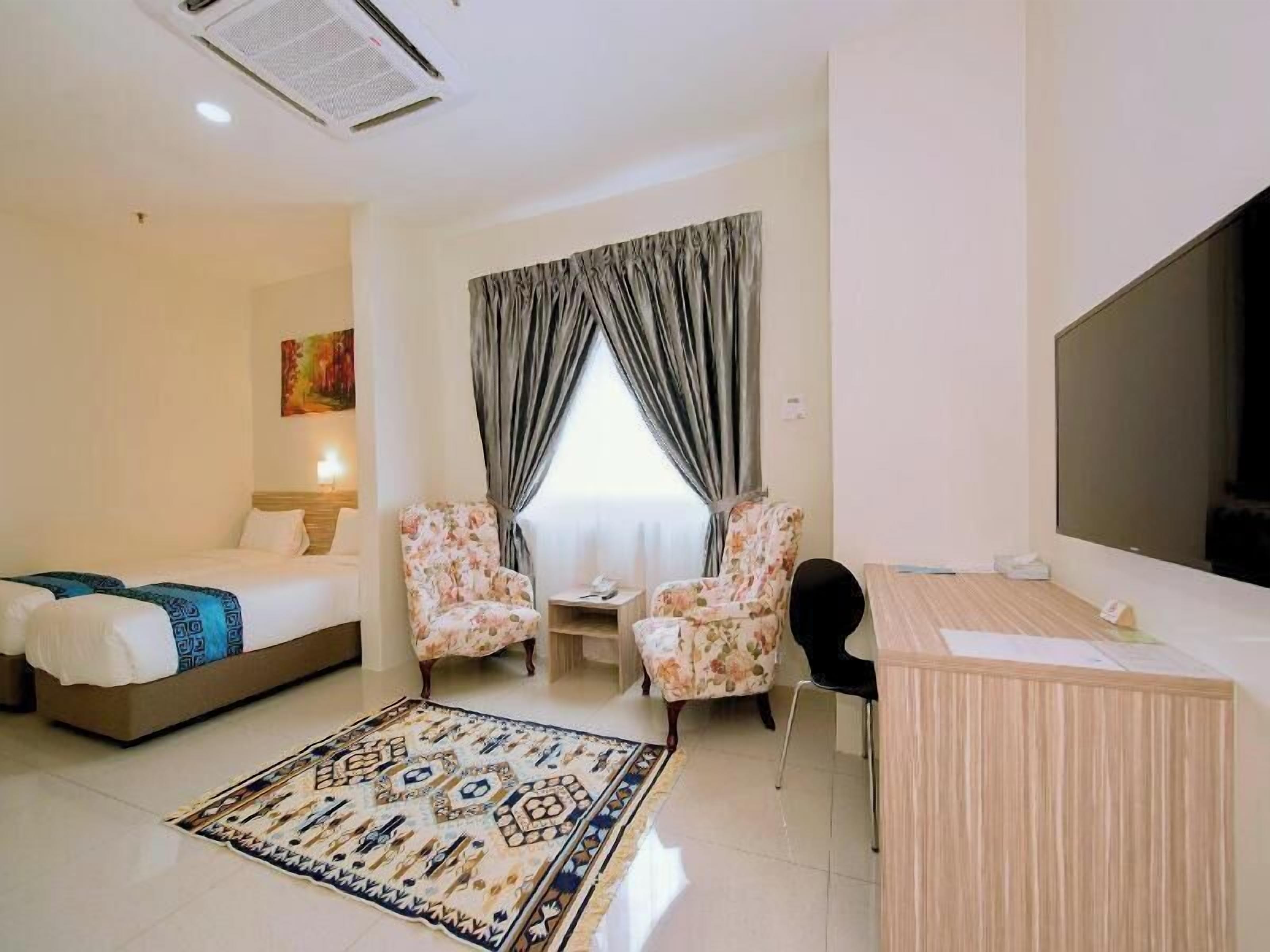 Skrivebord, wi-fi (inkludert) og sengetøy