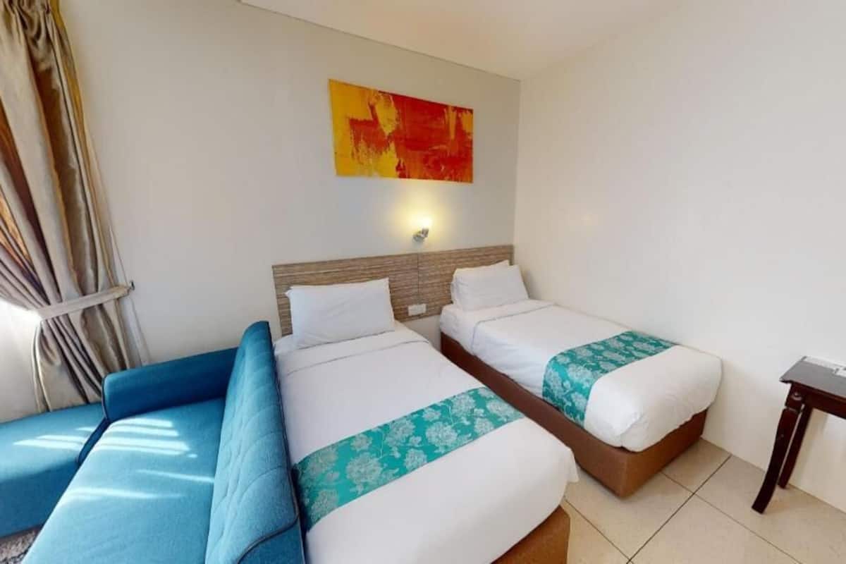 Schreibtisch, kostenloses WLAN, Bettwäsche