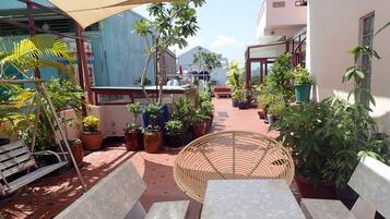 Sundeck