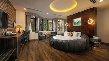 Junior Suite | Living area | LCD TV