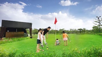 Mini-golf