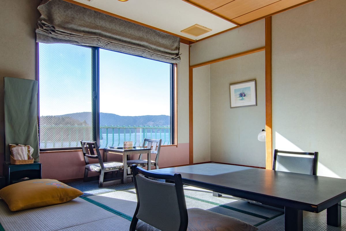 Japanese-Style Room with Mountain View (20sqm) | In-room safe, desk, iron/ironing board