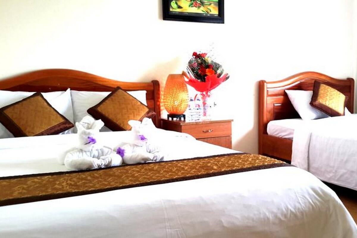 Chambre Triple, patio