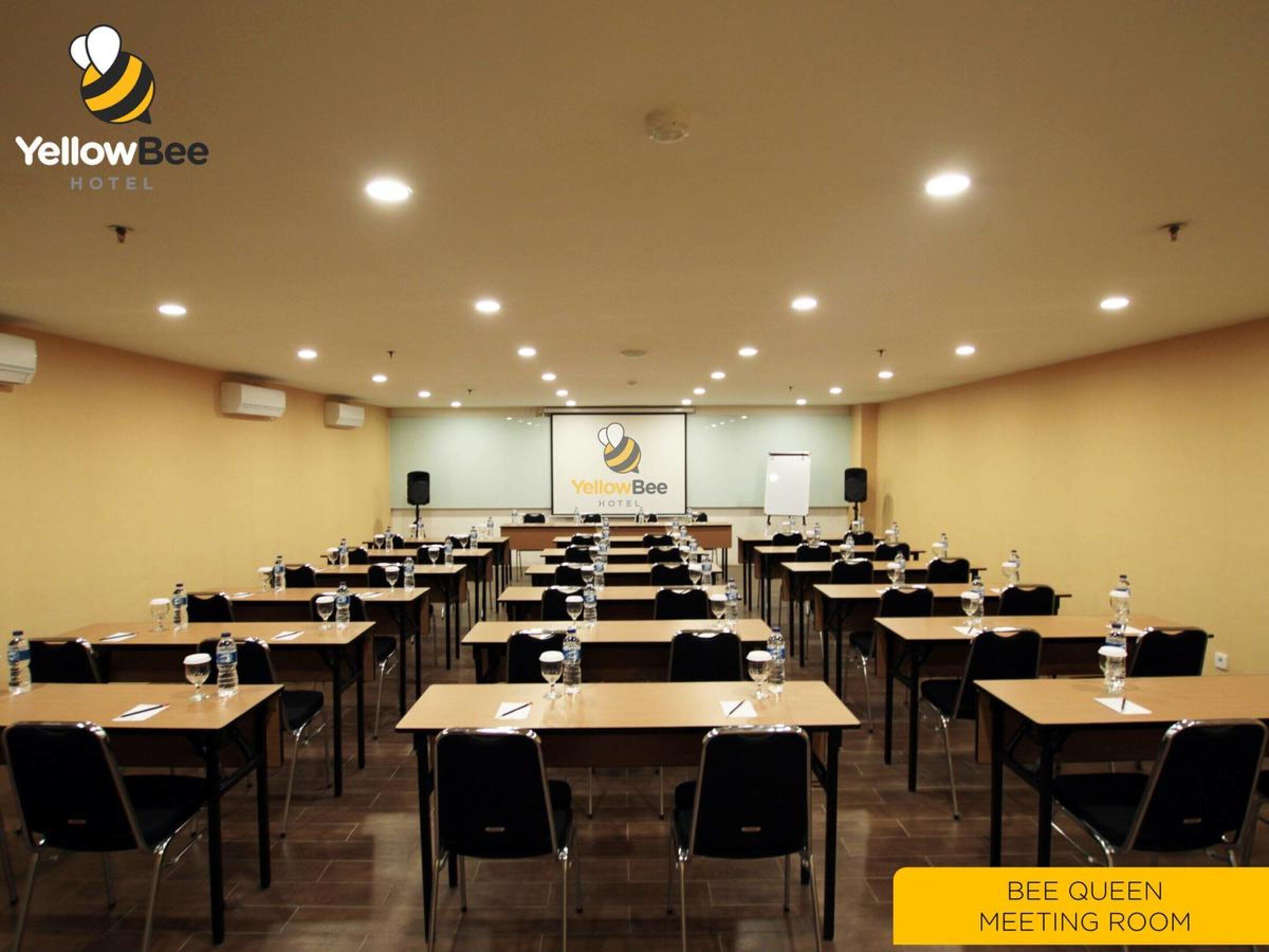 Photo - Yellow Bee Tangerang