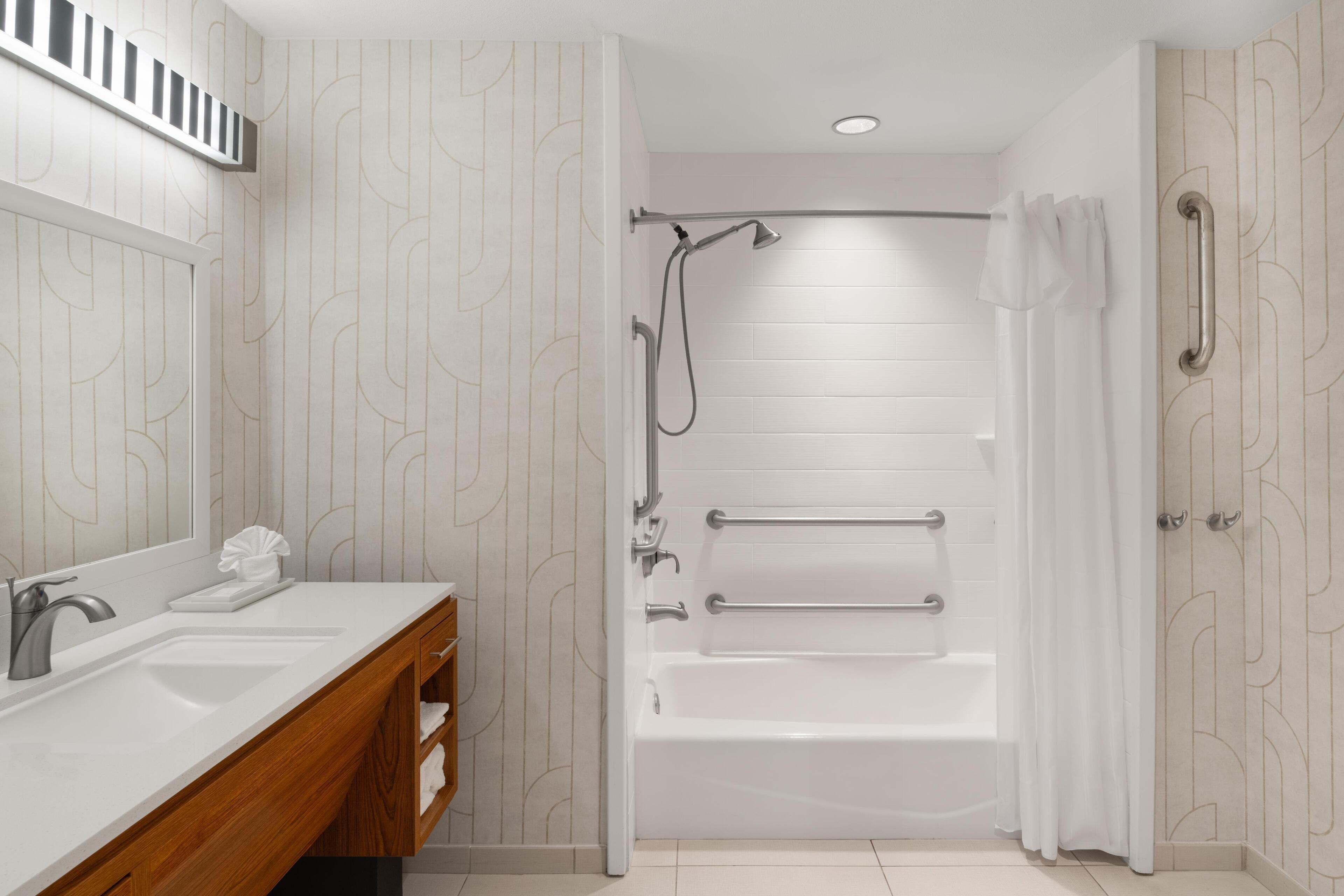 Photo - Home2 Suites by Hilton Alexandria