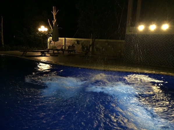 Piscina a l'aire lliure