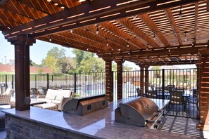 Courtyard - Homewood Suites by Hilton Trophy Club Southlake (Roanoke)