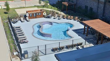 Seasonal outdoor pool, sun loungers