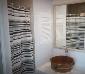 Bathroom sink - Sirin Loft Resident (Chiang Mai)