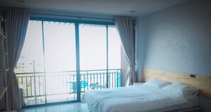 Iron/ironing board, rollaway beds, free WiFi, bed sheets - Sirin Loft Resident (Chiang Mai)