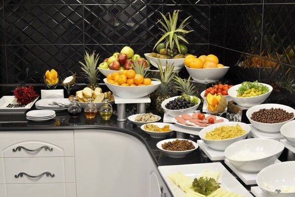 Buffet - Arus Hotel (Eskisehir)