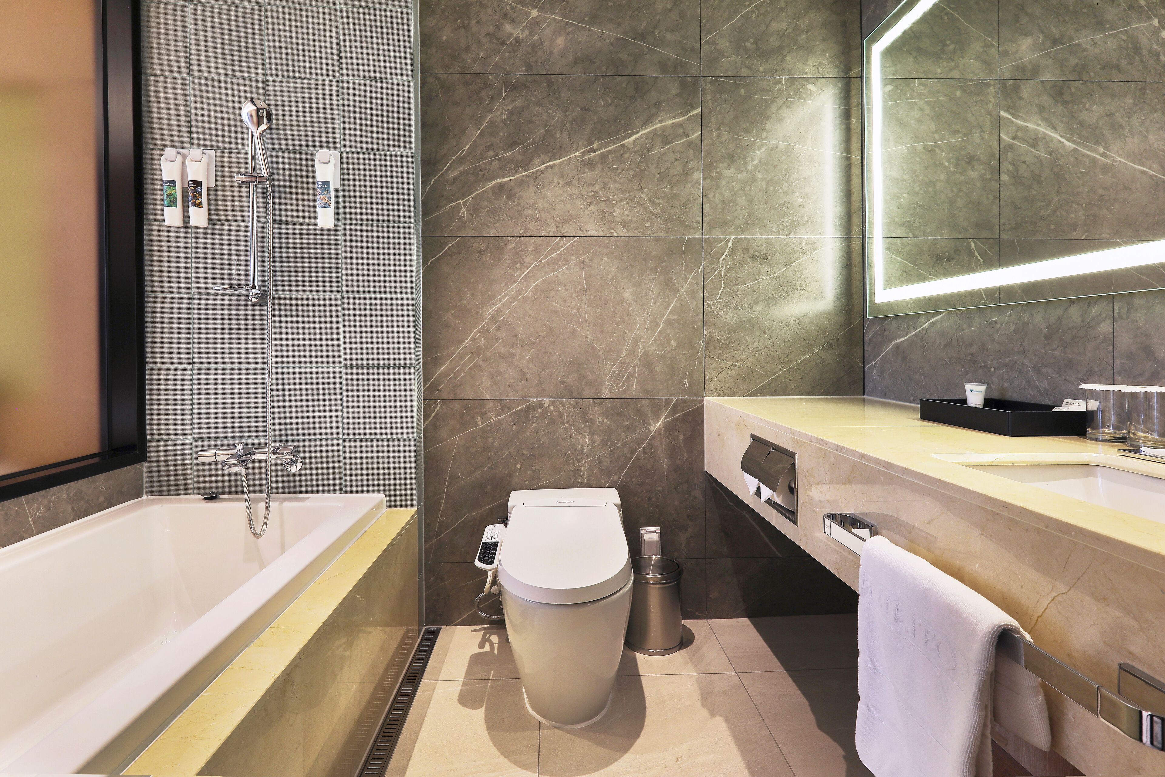 kids room | down duvets, minibar, in-room safe, desk