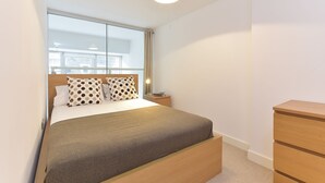 Luxury Apartment, 2 Bedrooms - Glorious City Apartments (London)