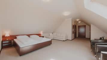 Premium bedding, desk, iron/ironing board, bed sheets