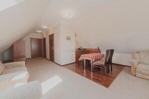 Flat-screen TV - Hotel Cesarski (Gizycko)