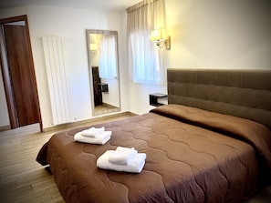 Comfort Quadruple Room, Mountain View | Premium bedding, down comforters, desk, soundproofing - Hotel Pinguino (Pescasseroli)