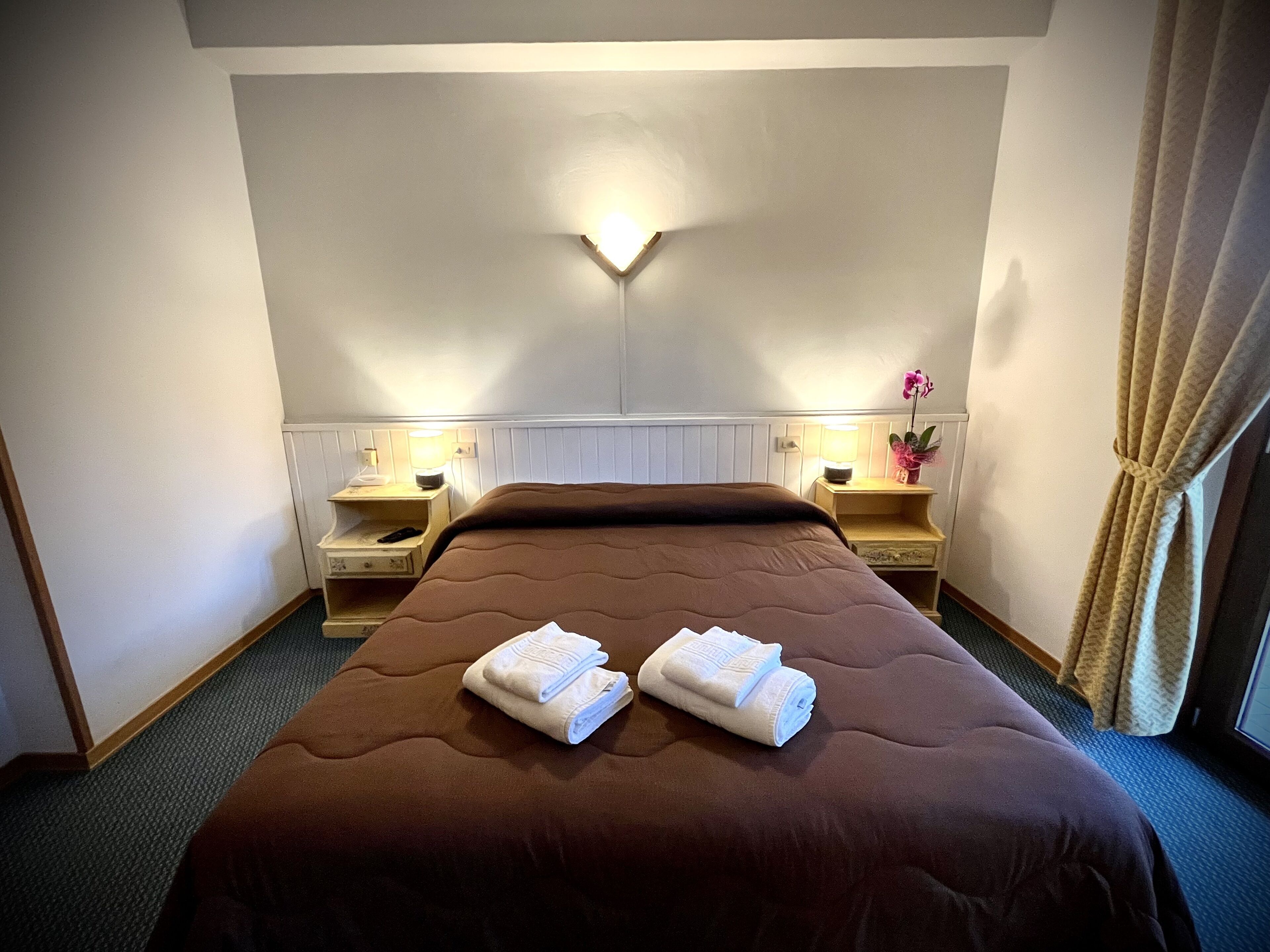 family room, 2 bedrooms, balcony | 1 bedroom, premium bedding, down duvets, desk