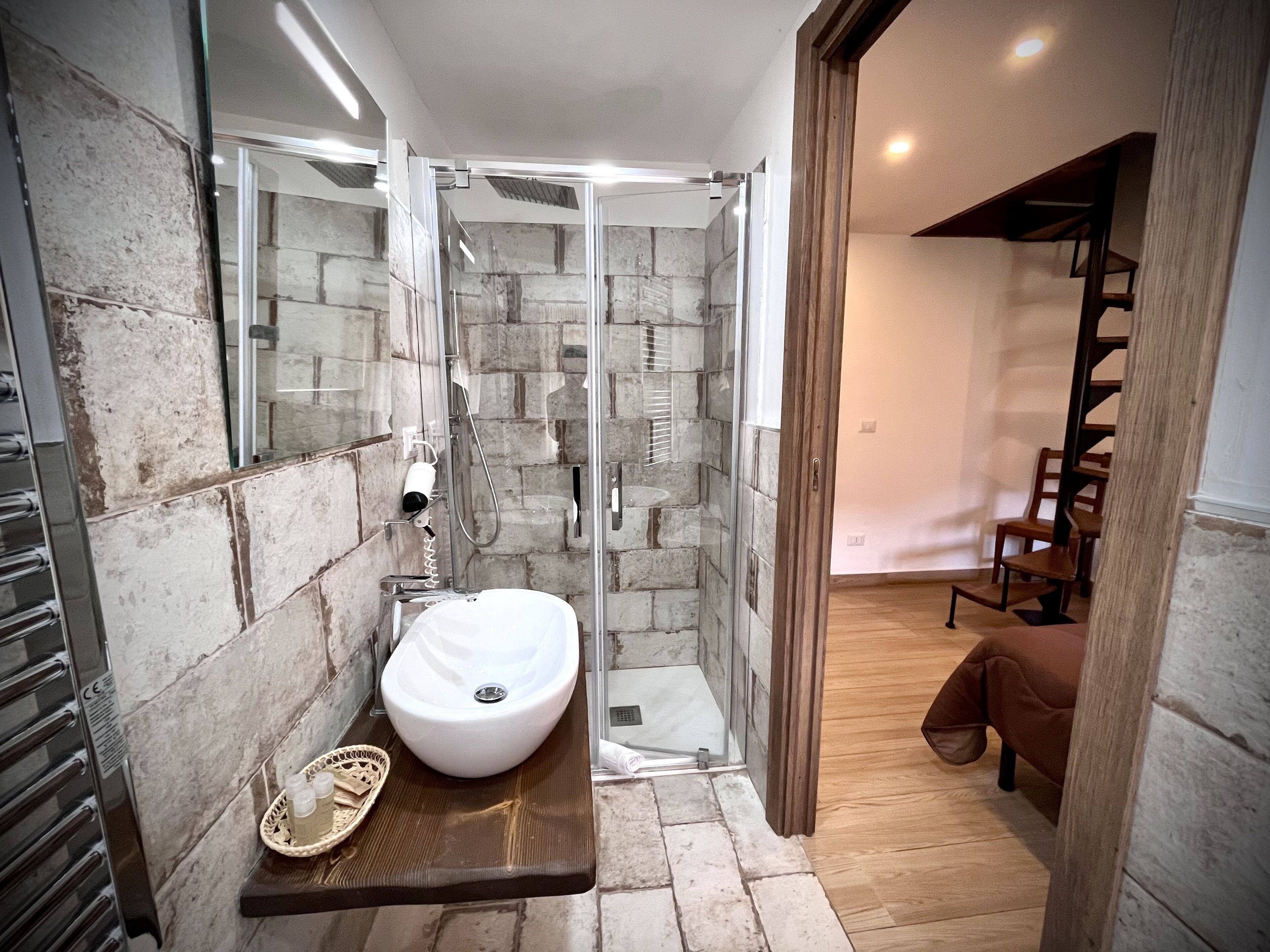 superior duplex, 2 bedrooms, 2 bathrooms, mountain view | bathroom | shower, free toiletries, hair dryer, bidet