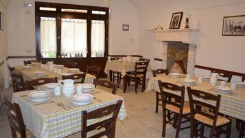 Daily buffet breakfast (EUR 10.00 per person)