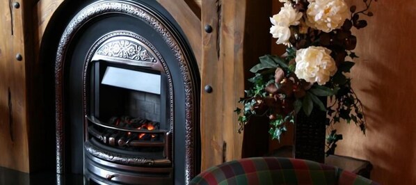 Fireplace - Park Hotel Dunoon (Dunoon)
