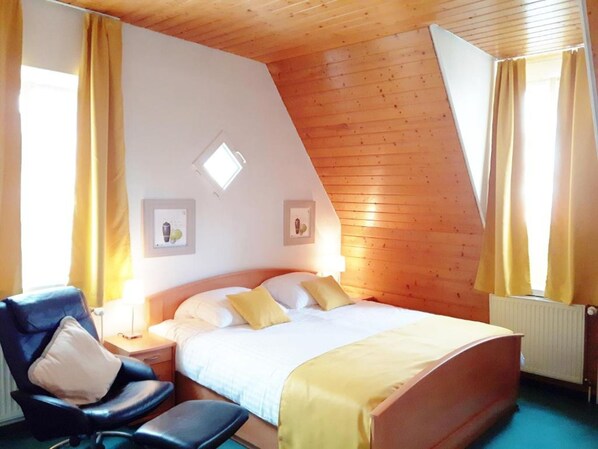 Standard Double Room, 1 Queen Bed, Non Smoking