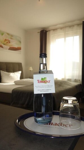 舒適雙人房, 1 張加大雙人床, 非吸煙房 | 客房設施服務