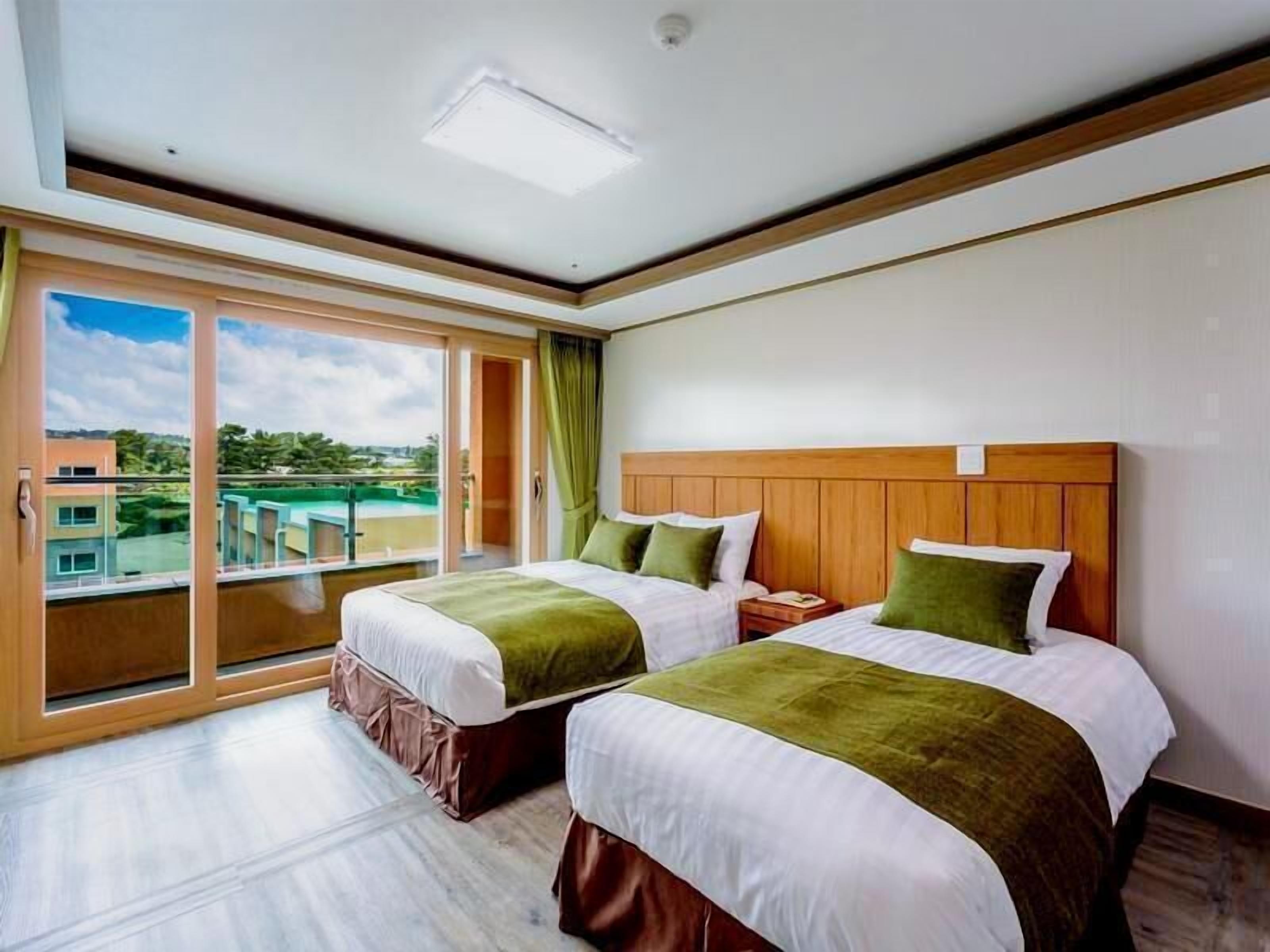 Daunenbettdecken, Verdunkelungsvorhänge, kostenloses WLAN