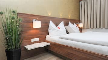 Premium bedding, in-room safe, desk, blackout curtains