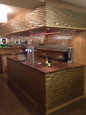 Bar (on property) - Hotel Restaurant Wallner (Sankt Valentin)