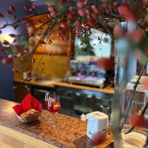 酒吧(店内)