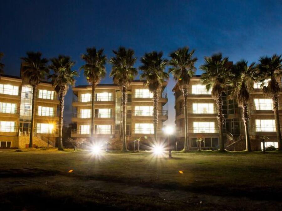 Fasade โ kveld/natt