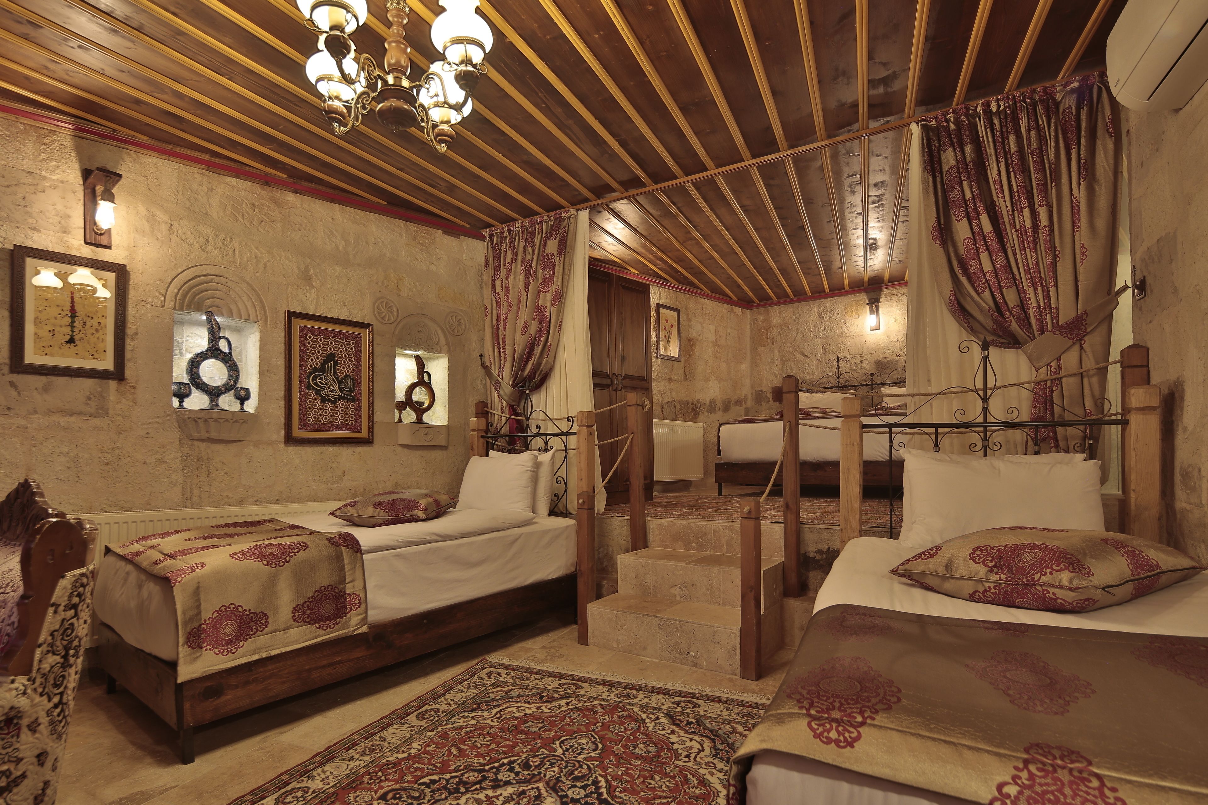 Photo - Aren Cave Hotel And Art Gallery