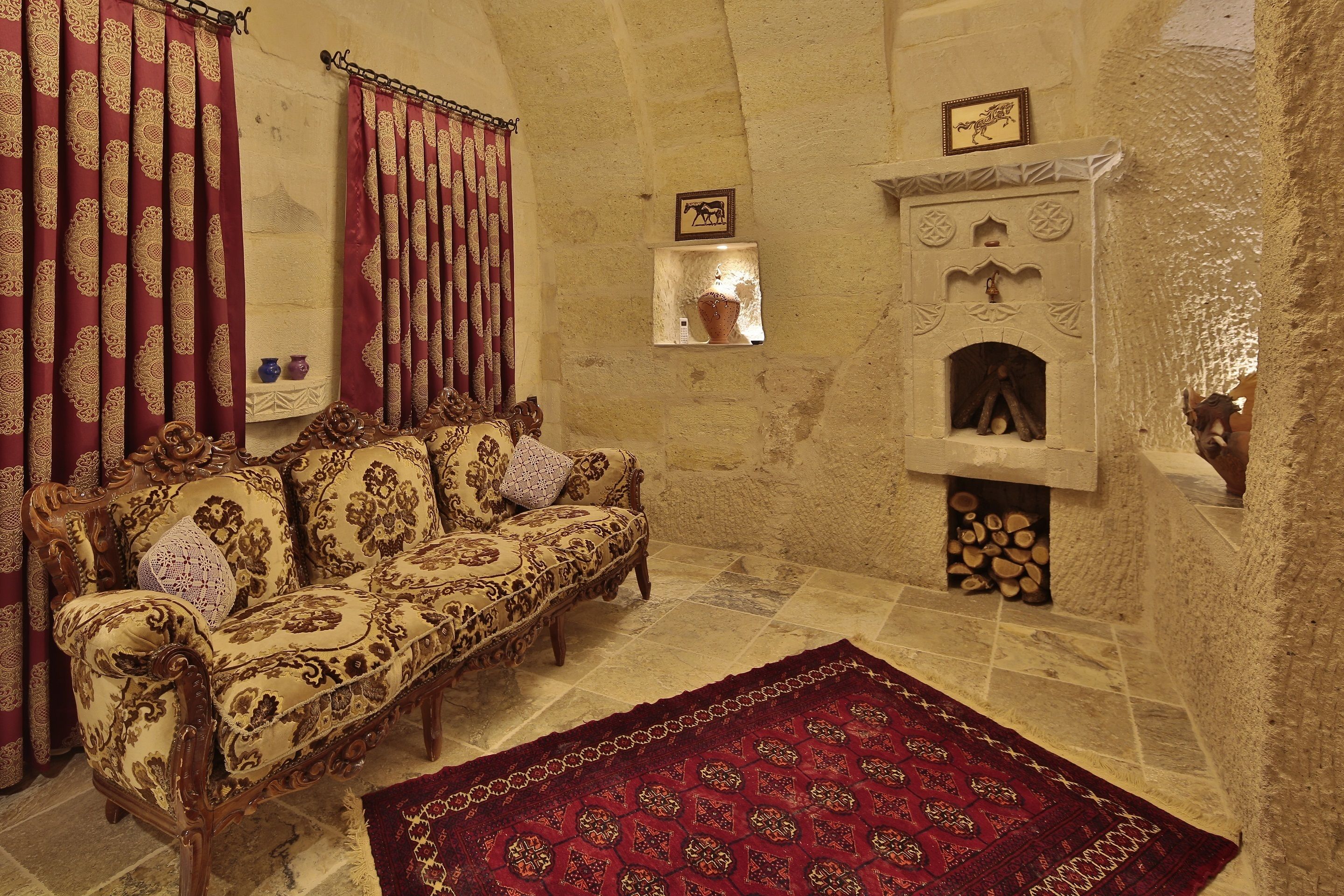 Photo - Aren Cave Hotel And Art Gallery