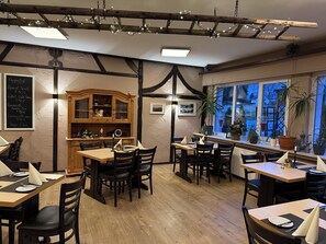 Restaurant - Pension im Wirtshaus Himberg (Bad Honnef)