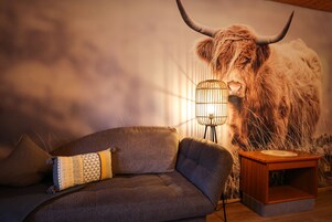 Doppelzimmer, Nichtraucher | Wohnbereich | Flachbildfernseher