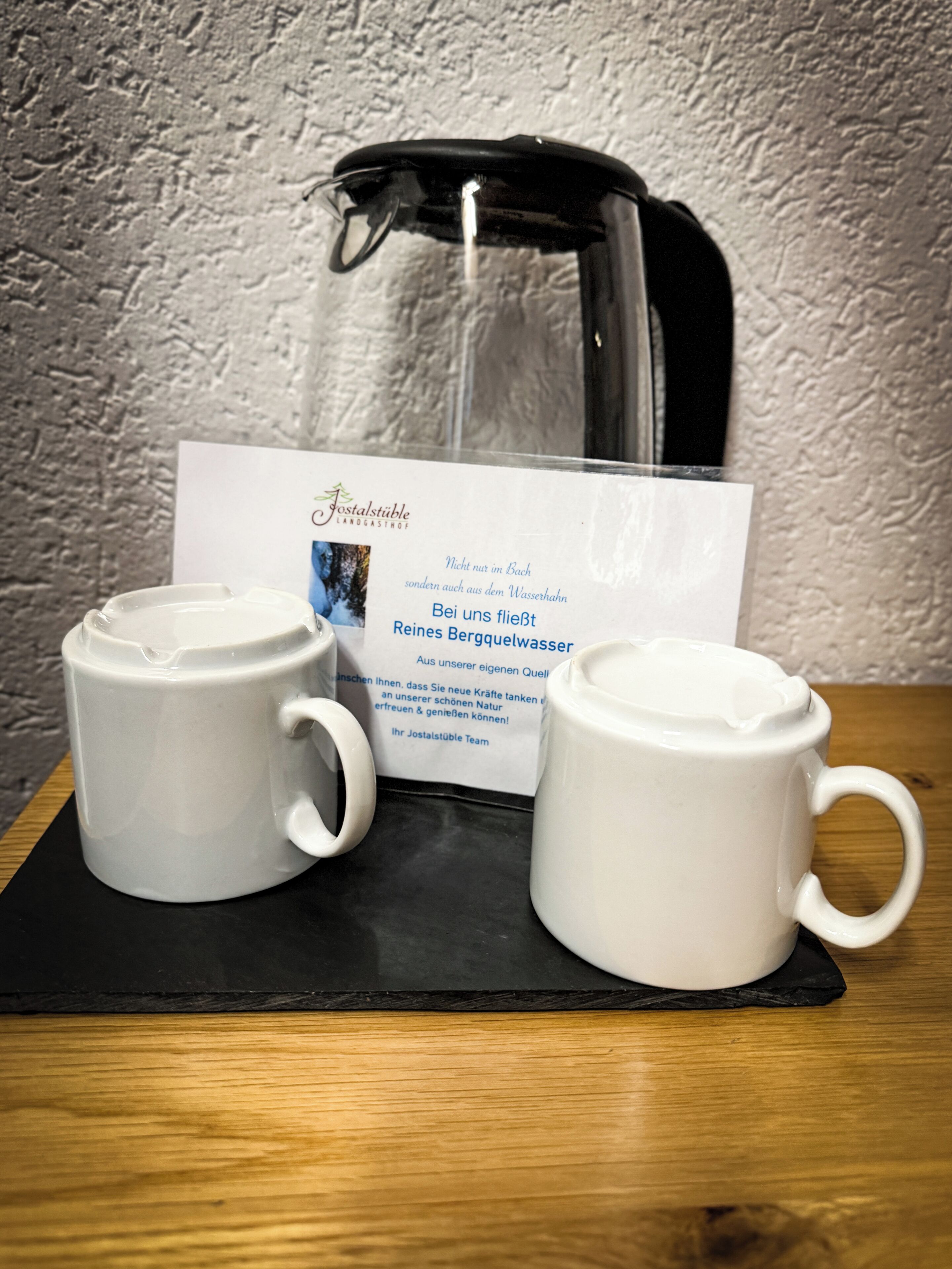 standard single room | room amenity