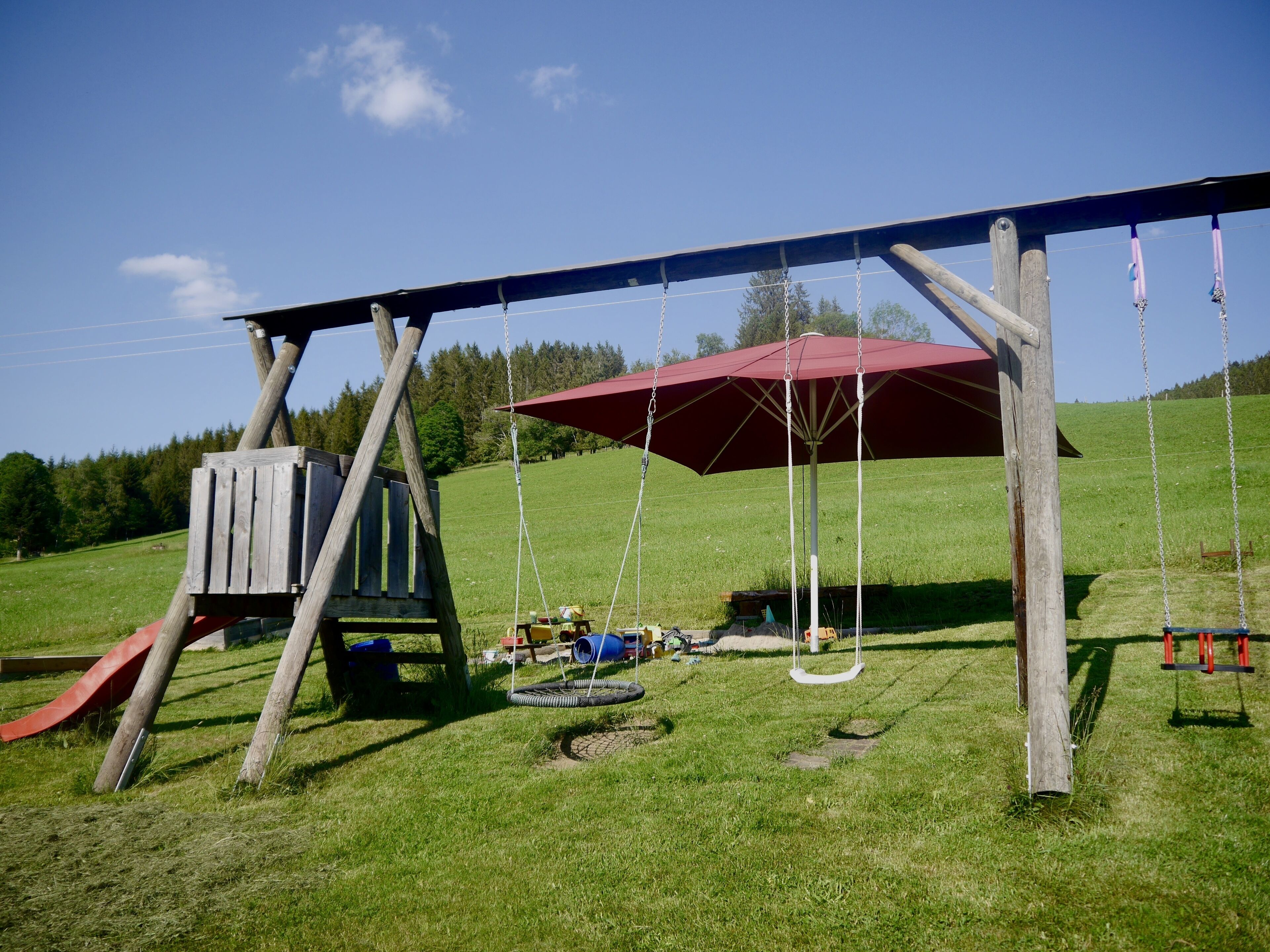 children’s play area – outdoor