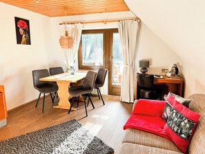 Familierom | Oppholdsområde | Flatskjerm-TV