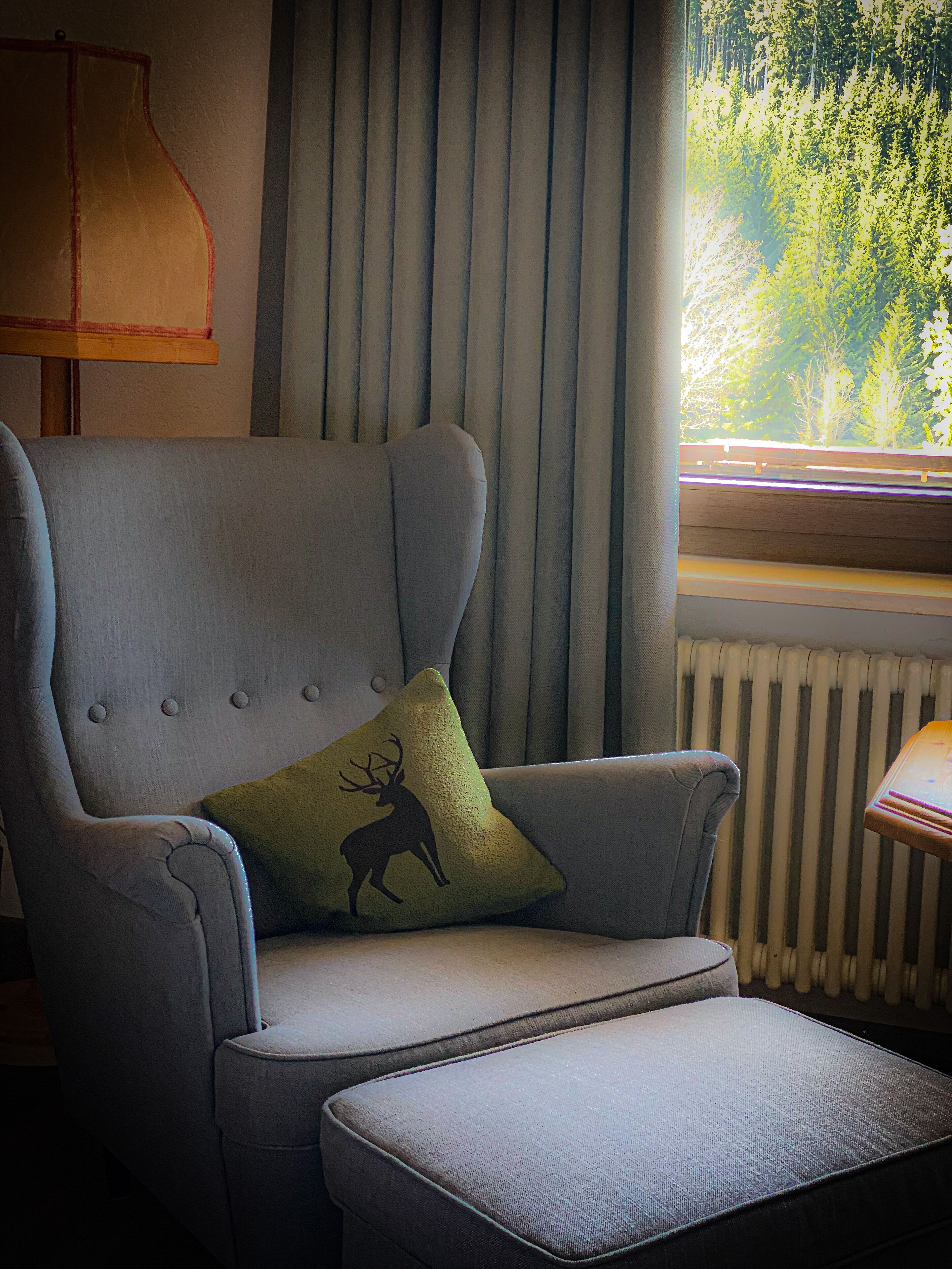 double room, non smoking | living area | flat-screen tv