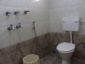 Standard Double or Twin Room, 1 Bedroom, Private Bathroom | Bathroom - OYO 2279 Greenwood Galaxy (Bhubaneshwar)