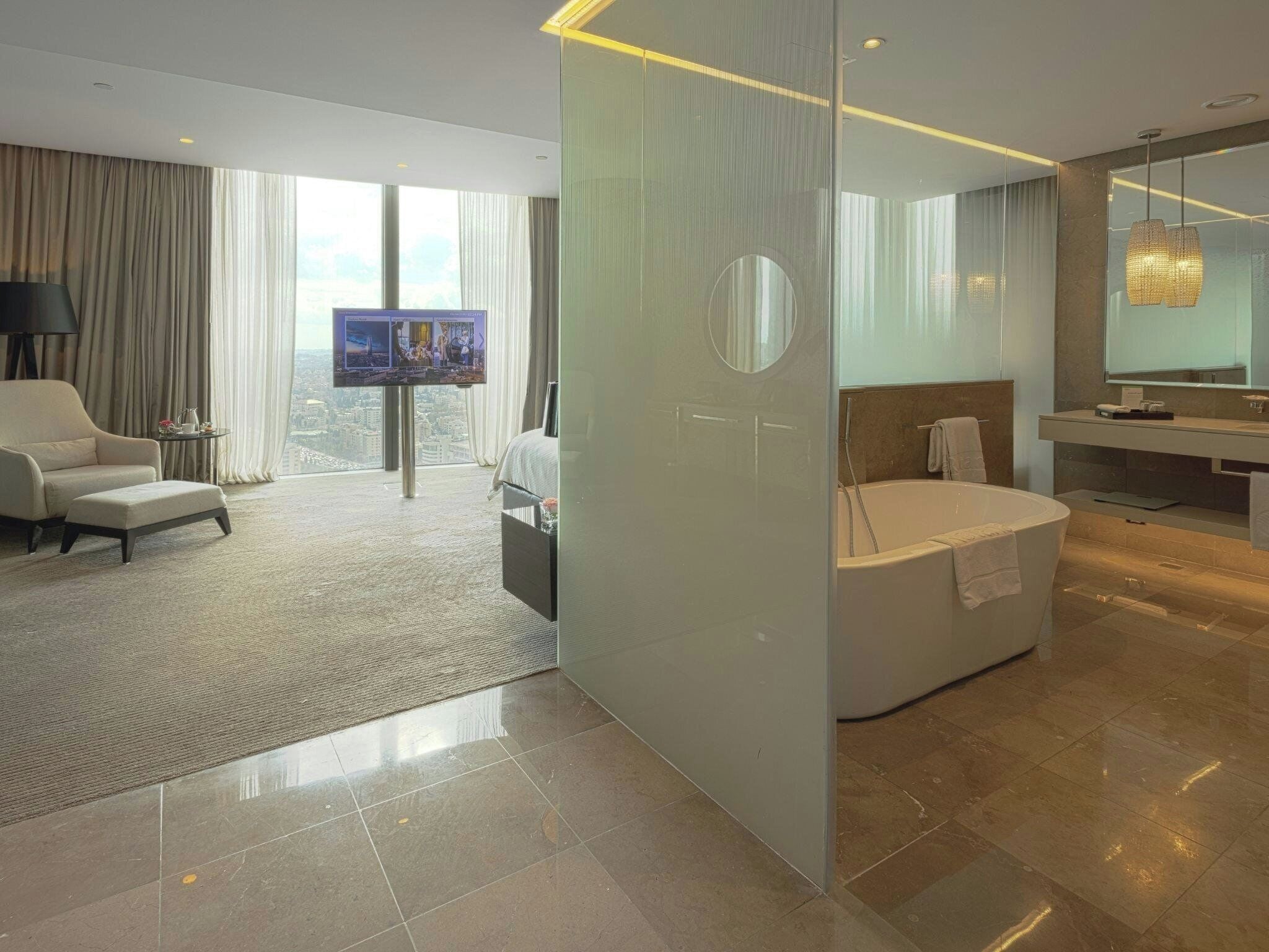 Room, 1 King Bed, City View (High Floor) | Down comforters, in-room safe, desk, laptop workspace