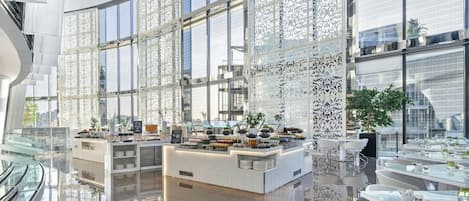 Petit déjeuner buffet